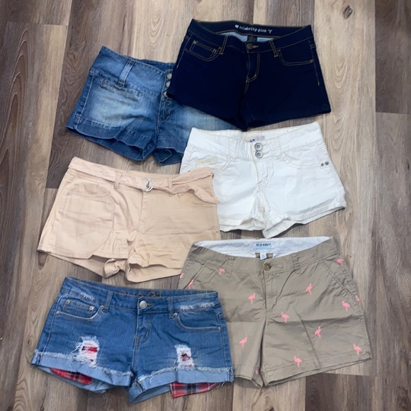 6 Pairs size 5-7 women’s Shorts large lot multiples - Picture 1 of 13